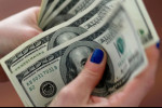 Dólar tem 3ª sessão consecutiva de baixa e se reaproxima dos R$5,40