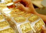 Giá vàng miếng tiến sát mốc 127 triệu đồng/lượng