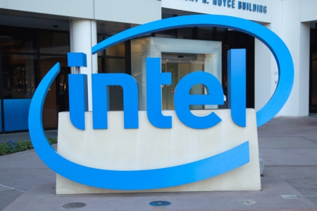 Intel Foundry aims to lead AI era with new roadmap