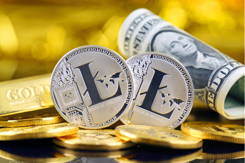 Bitcoin ir blockchain investavimas kokios biržos palaiko bitcoin gold