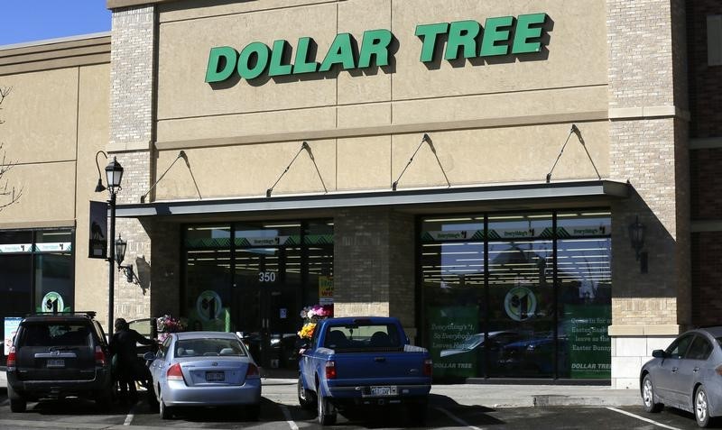 Dollar Tree Rallies After Beating Forecasts, Raising Outlook