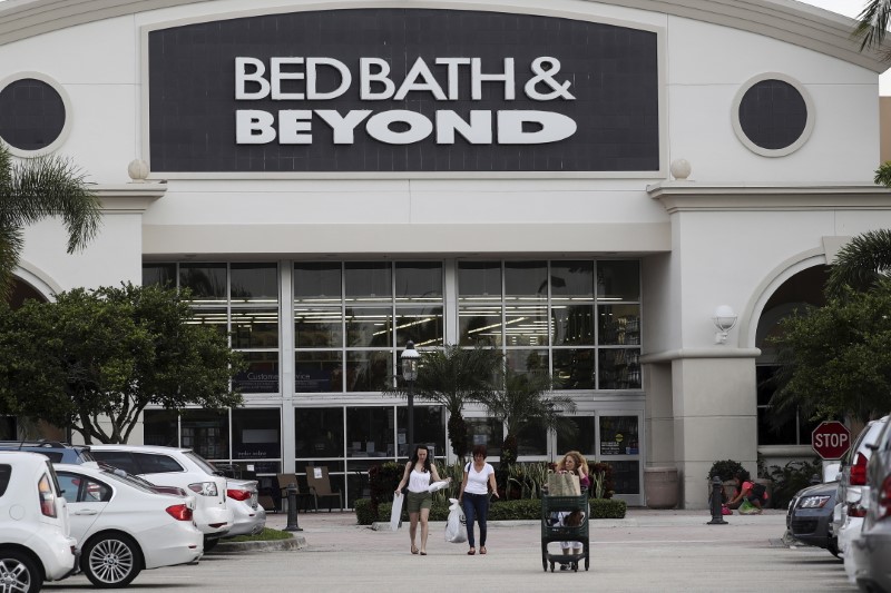 Bed Bath & Beyond Stock Falls After B. Riley Cut to Sell, Valuation 'Unrealistic'