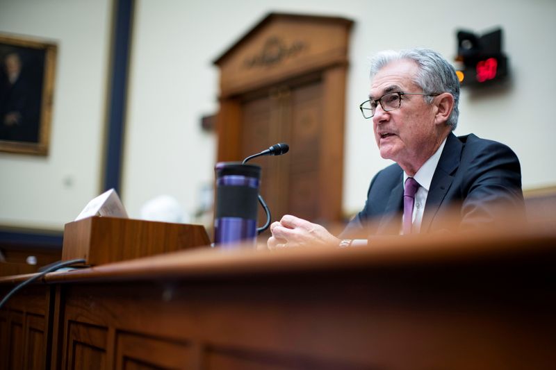 Powell Says Fed to Ensure Inflation Doesn’t Take Root in Economy