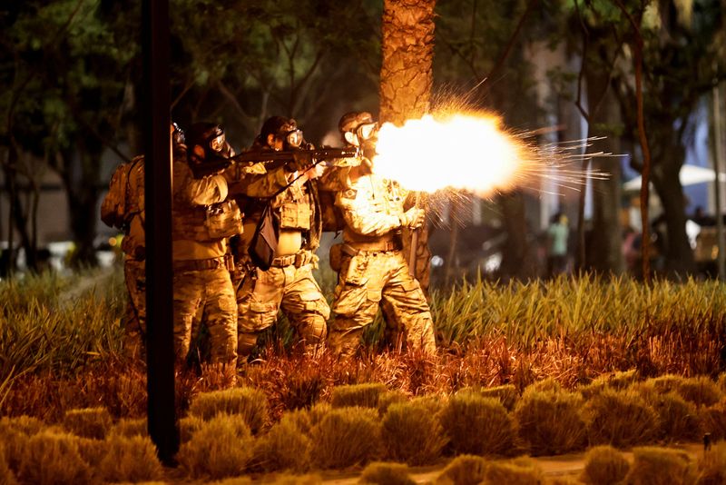 &copy; Reuters Policiais militares do DF são presos por suposta tortura a soldado em curso de treinamento