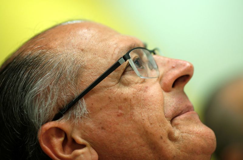 &copy; Reuters Alckmin encerra viagem à China em encontro com Xi Jinping