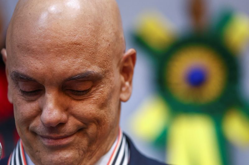 &copy; Reuters Moraes comunica Pacheco sobre decisão que tornou Moro réu por calúnia