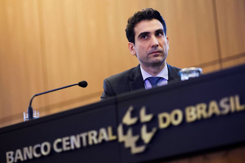 &copy; Reuters Galípolo diz que BC está muito insatisfeito com inflação acima da meta e reitera compromisso