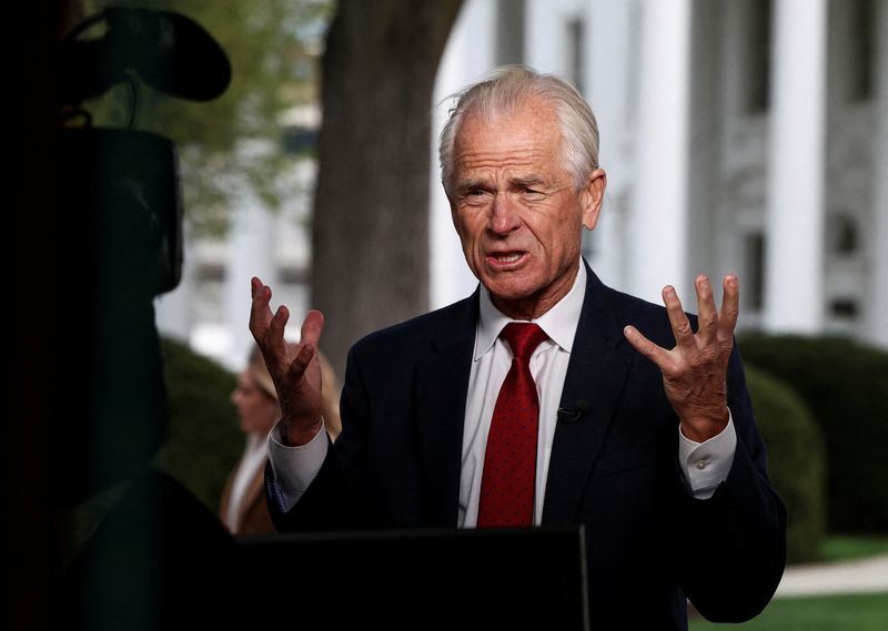 &copy; Reuters Navarro sobre suposto acordo de tarifas com UE: vamos ver o que acontece