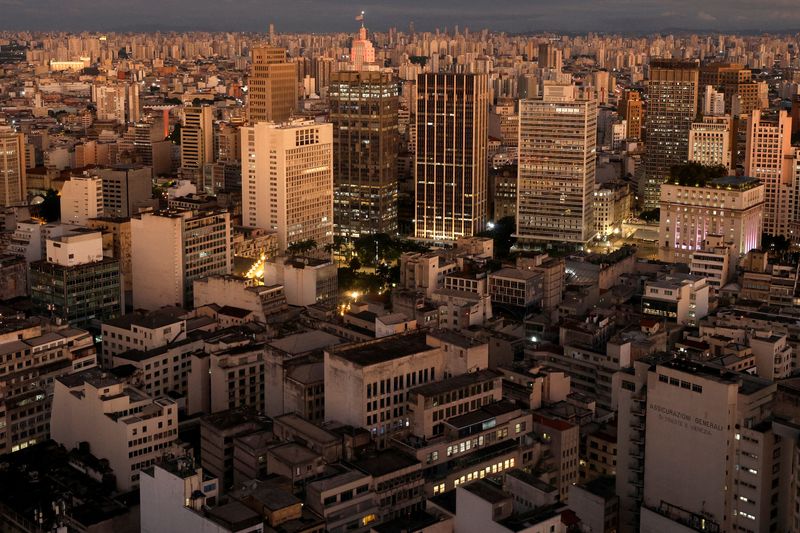 &copy; Reuters Lucro líquido consolidado da JHSF atinge R$ 340 milhões no 1º trimestre (alta de 139% em 1 ano)