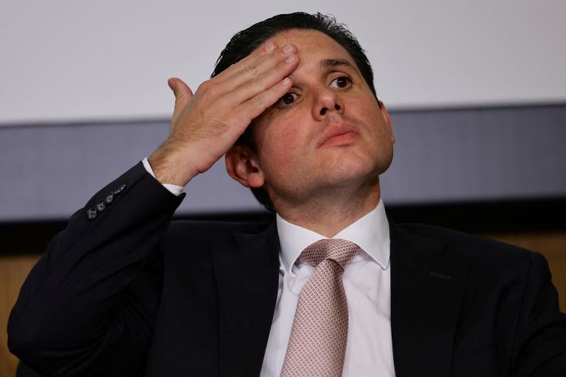 &copy; Reuters Motta diz que há 'esgotamento' com o ajuste nas contas públicas via aumento de arrecadação