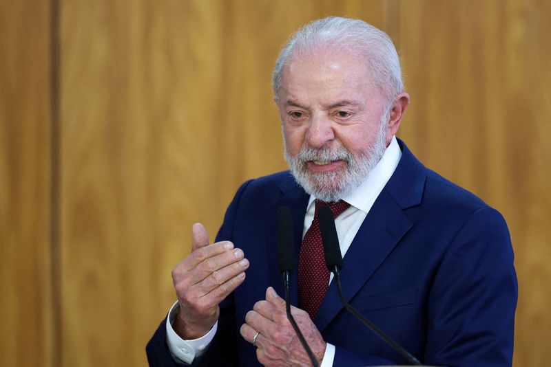 &copy; Reuters Tarcísio não seria nada sem Bolsonaro e fará o que o ex-presidente quiser, diz Lula