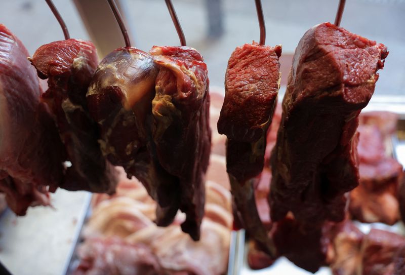 &copy; Reuters Conab estima produção de 31,57 milhões de toneladas de carne para 2025