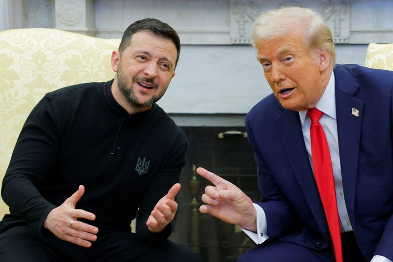 &copy; Reuters Trump fará chamada com Zelensky antes de reunião com Putin