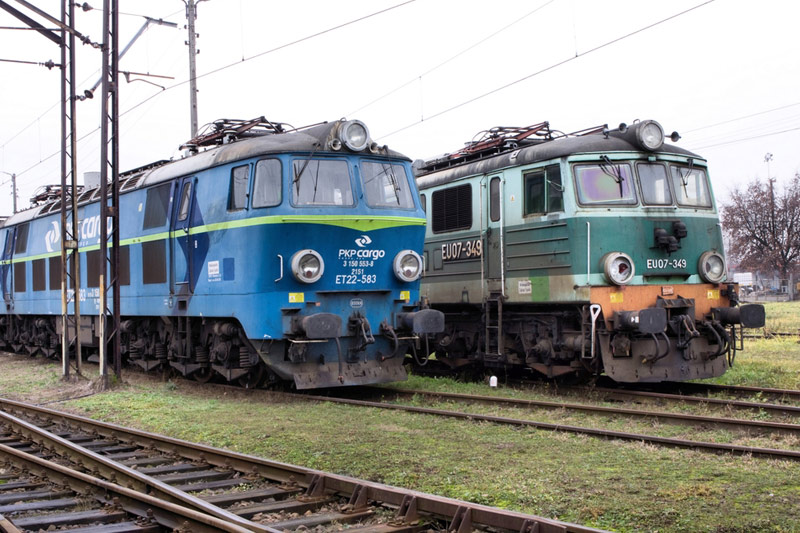 Newag ma umowę na modernizację lokomotyw za ok. 96,3 mln zł netto
