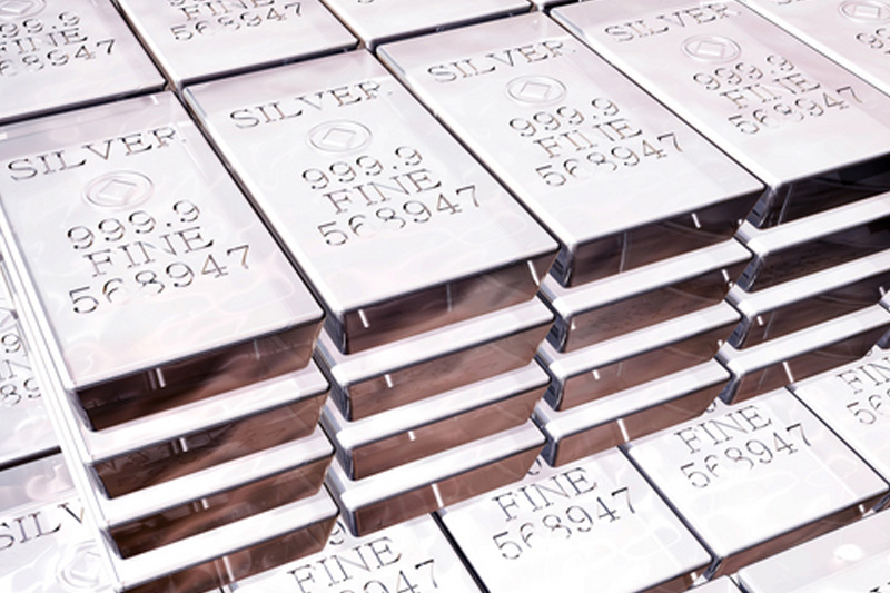 Gold and silver to shine again in 2024, suggests Deutsche Bank