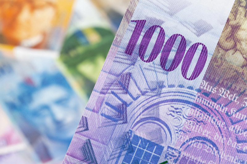 Küresel piyasalarda güçlenen frank, Türk lirası karşısında rekor yüksek seviyede