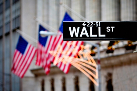 Wall Street indices retreat as Treasury yields hit 16-year highs