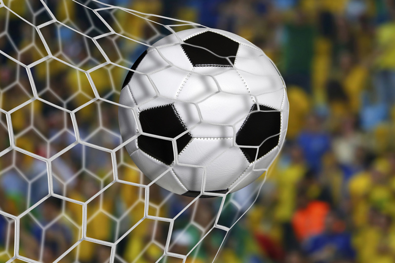 هل سنشاهد مباريات كأس العالم عبر مواقع التواصل الاجتماعي بشكل قانوني؟
