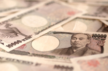 Asia FX muted as Fed fears persist, yen rises amid intervention watch