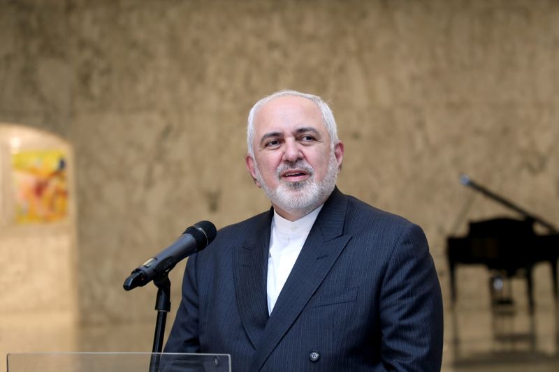 &copy; Reuters. وزير الخارجية الإيراني محمد جواد ظريف في صورة من أرشيف رويترز.