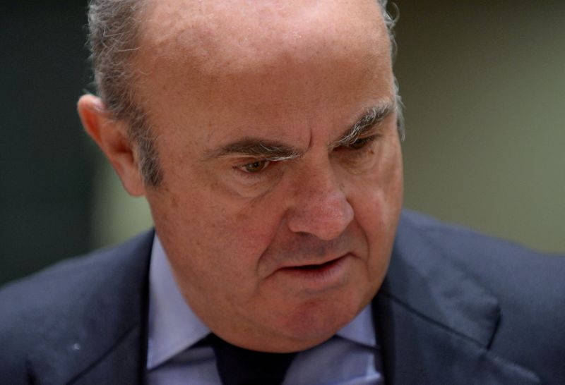 © Reuters. FILE PHOTO: European Central Bank (ECB) Vice-President Luis de Guindos attends an European Union finance ministers meeting in Brussels, Belgium January 21, 2020. REUTERS/Johanna Geron//File Photo