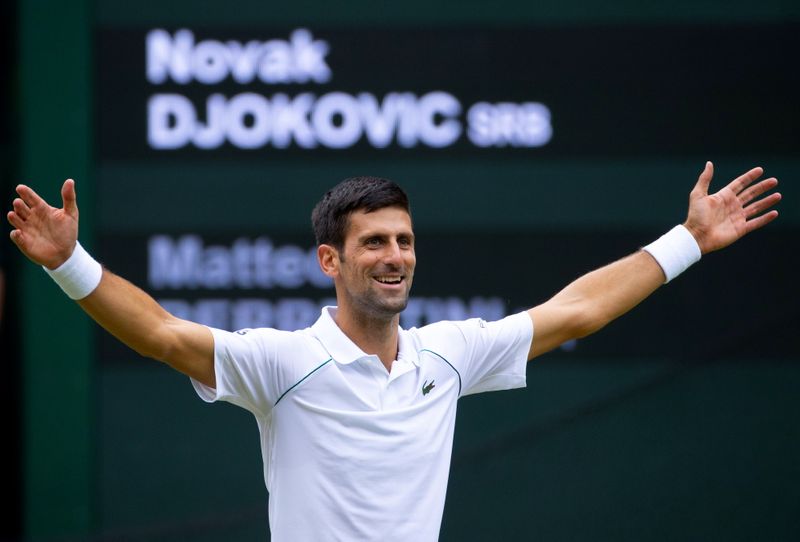 &copy; Reuters. Novak Djokovic comemora ao vencer final de Wimbledon
11/07/2021 Pool via REUTERS/David Gray