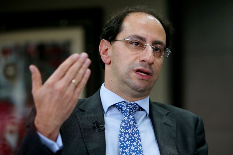 &copy; Reuters. FILE PHOTO: Jose Manuel Restrepo, then Colombia's minister of commerce, speaks during an interview with Reuters in Bogota, Colombia January 30, 2020. REUTERS/Luisa Gonzalez/File Photo