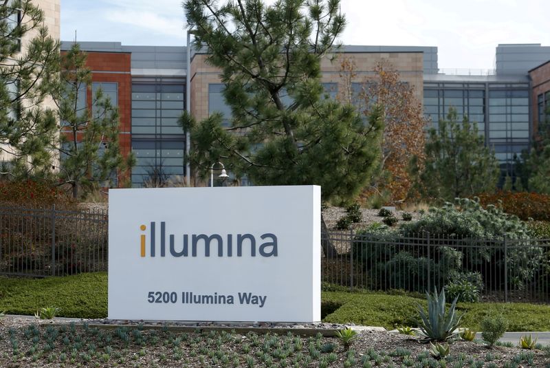 &copy; Reuters. Il logo Illumina presso la sede centrale a San Diego, California. REUTERS/Mike Blake