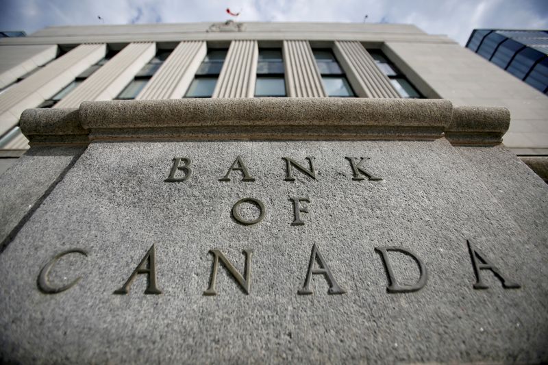 &copy; Reuters. FILE PHOTO: A sign is pictured outside the Bank of Canada building in Ottawa, Ontario, Canada, May 23, 2017. REUTERS/Chris Wattie/File Photo