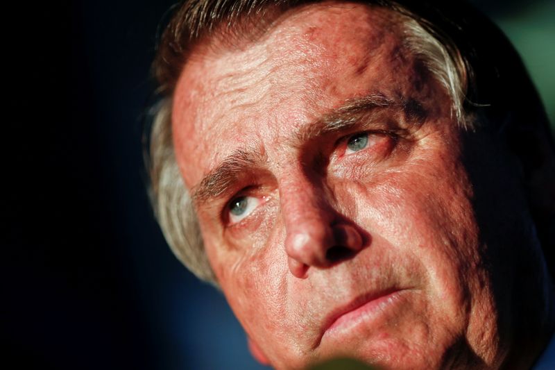 &copy; Reuters. Presidente Jair Bolsonaro durante entrevista coletiva em Brasília
12/07/2021 REUTERS/Adriano Machado