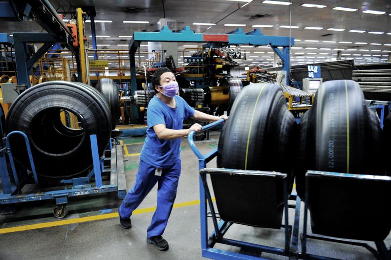 © Reuters. Fábrica de pneus em Qingdao, China 
24/02/2020
China Daily via REUTERS 