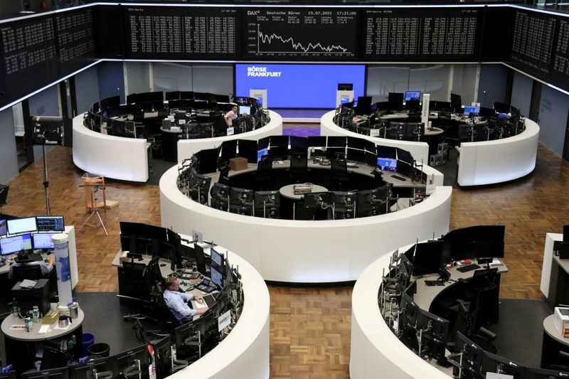 &copy; Reuters. FILE PHOTO:  The German share price index DAX graph is pictured at the stock exchange in Frankfurt, Germany, July 15, 2021. REUTERS/Staff/File photo