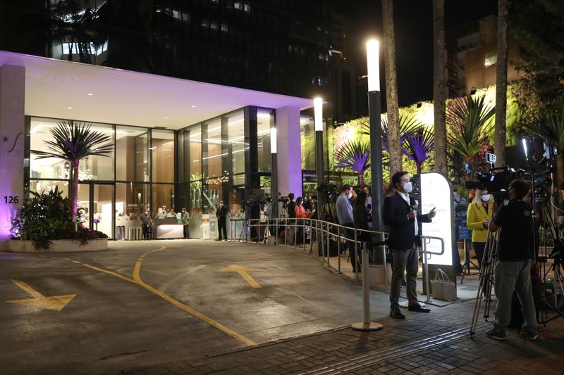 &copy; Reuters. Entrada do hospital Vila Nova Star, onde presidente Jair Bolsonaro está internado, em São Paulo
14/07/2021
REUTERS/Amanda Perobelli