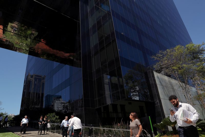 &copy; Reuters. FILE PHOTO: BTG Pactual bank headquarters is pictured in Sao Paulo, Brazil October 3, 2019. REUTERS/Amanda Perobelli/File Photo