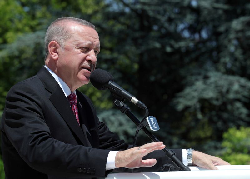 © Reuters. الرئيس التركي رجب طيب أردوغان يتحدث في أنقرة يوم 15 يوليو تموز 2021.  صورة من الرئاسة التركية محظور إعادة بيعها أو وضعها في أرشيف.