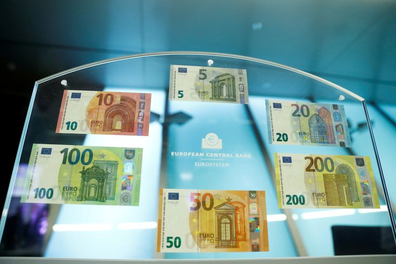&copy; Reuters. FILE PHOTO: The complete Europa series, with the new 100- and 200-euro banknotes, is displayed during a presentation at the ECB headquarters in Frankfurt, Germany, September 17, 2018. REUTERS/Kai Pfaffenbach
