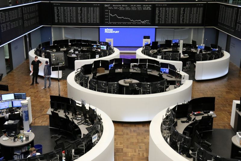 &copy; Reuters. FILE PHOTO: The German share price index DAX graph is pictured at the stock exchange in Frankfurt, Germany, July 19, 2021. REUTERS/Staff/File photo
