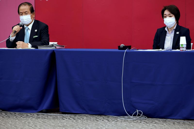 &copy; Reuters. 　７月２０日、東京五輪・パラリンピック大会組織委員会の橋本聖子会長は会見で、開会式の楽曲を担当していた小山田圭吾氏の辞任について、「責任は私にある。しっかりとチェックでき