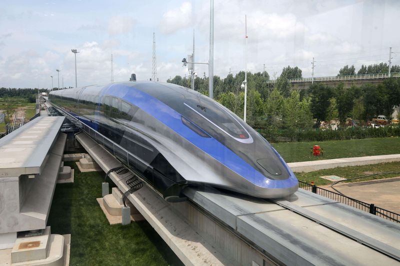 &copy; Reuters. La Chine a dévoilé mardi un train à grande vitesse capable d'atteindre les 600 km/h, ont rapporté les médias officiels. /Photo prise le 20 juillet 2021/REUTERS/cnsphoto 