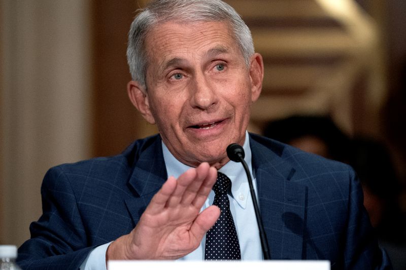 &copy; Reuters. Dr. Anthony Fauci, director of the National Institute of Allergy and Infectious Diseases, speaks during a Senate Health, Education, Labor, and Pensions Committee hearing at the Dirksen Senate Office Building in Washington, D.C., U.S., July 20, 2021. Stefa