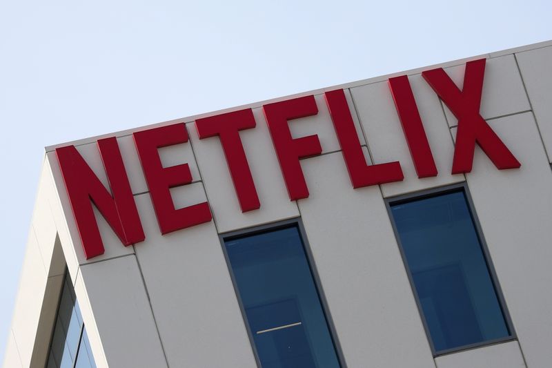 &copy; Reuters. FILE PHOTO: The Netflix logo is seen on their office in Hollywood, Los Angeles, California, U.S. July 16, 2018. REUTERS/Lucy Nicholson/File Photo