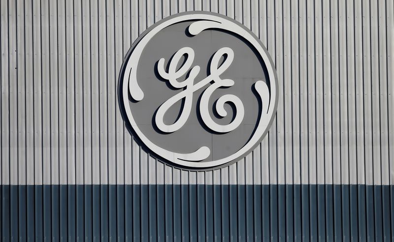 &copy; Reuters. FILE PHOTO: The logo of U.S. conglomerate General Electric is pictured at the site of the company's energy branch in Belfort, France, February 5, 2019. REUTERS/Vincent Kessler/File Photo