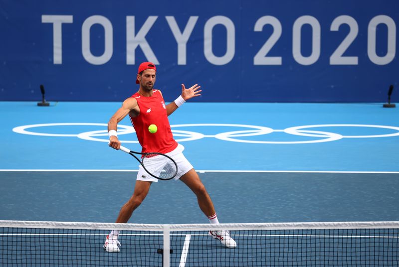 &copy; Reuters. Novak Djokovic treina na quadra olímpica de tênis em Tóquio
22/07/2021
REUTERS/Mike Segar