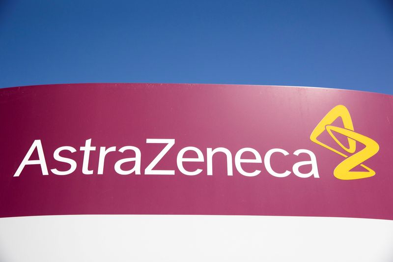 &copy; Reuters. شعار شركة أسترا زينيكا في صورة من أرشيف رويترز.