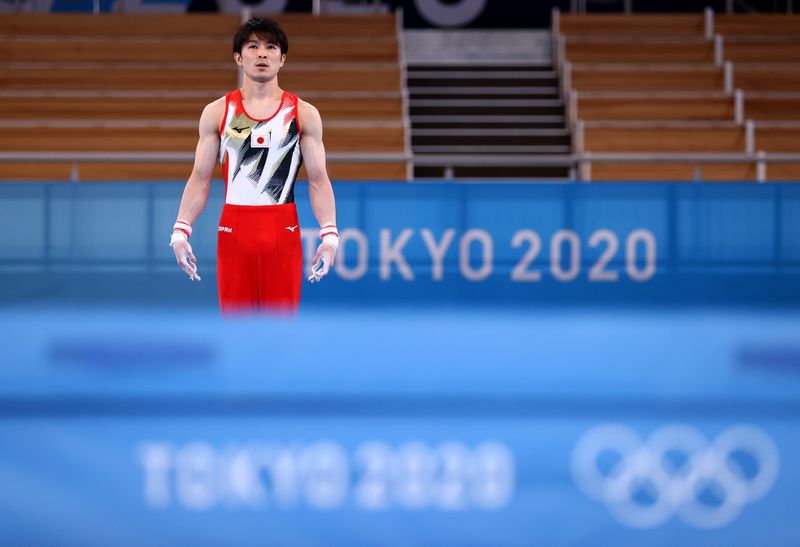 &copy; Reuters. لاعب الجمباز الياباني كوهي أوتشيمورا خلال التدريبات استعداد لأولمبياد طوكيو يوم 21 يوليو تموز 2021. تصوير: مايك بليك - رويترز.