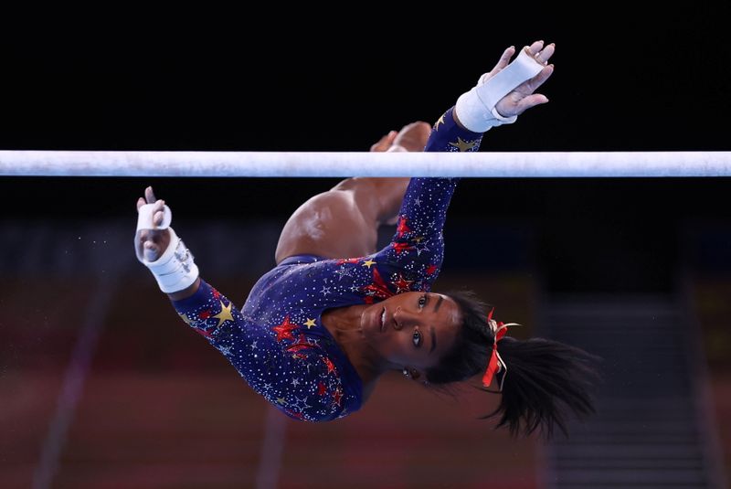 &copy; Reuters. Ginasta norte-americana Simone Biles em ação em Tóquio
25/07/2021
REUTERS/Mike Blake