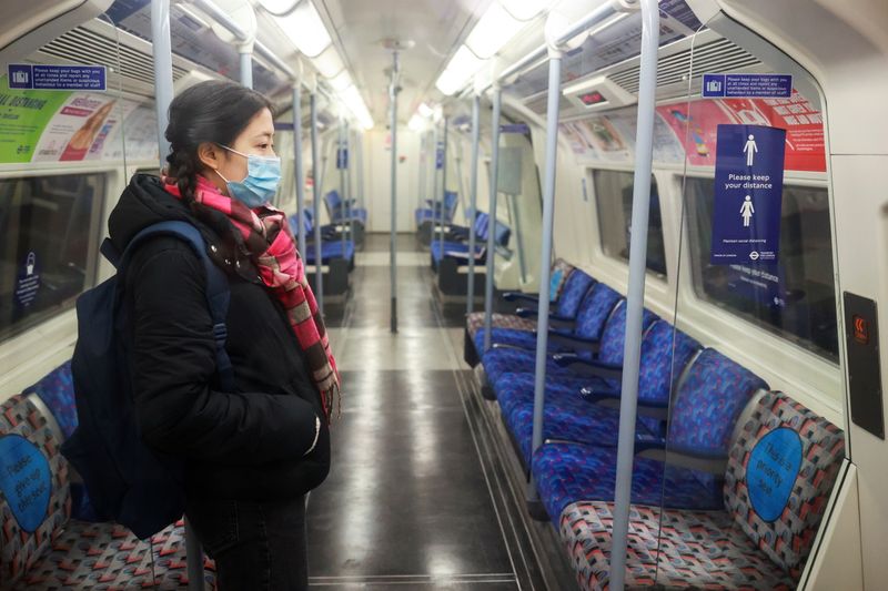 &copy; Reuters. Metrô em Londres durante a pandemia de Covid-19
05/01/2021.
 REUTERS/Hannah McKay