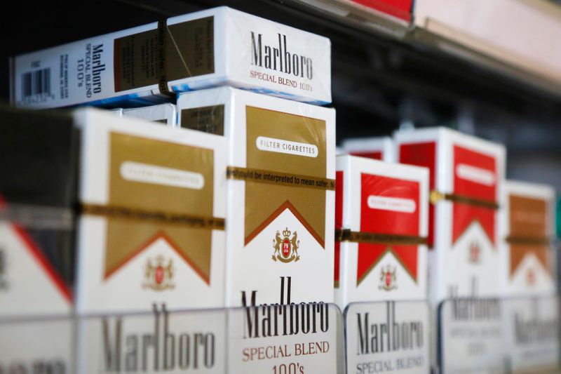 &copy; Reuters. 米たばこ大手フィリップ・モリス・インターナショナルは、今後１０年以内に英国で「マールボロ」ブランドの販売を終了する。２０３０年までに喫煙の廃止を目指す英政府の取り組みに沿