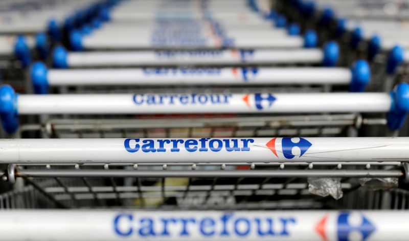 &copy; Reuters. Logotipo do Carrefour em loja da rede em São Paulo. 18/7/2017. REUTERS/Paulo Whitaker