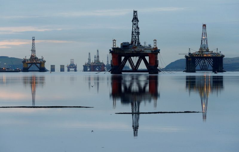 &copy; Reuters. FILE PHOTO: Drilling rigs are parked up in the Cromarty Firth near Invergordon, Scotland, Britain January 27, 2015. REUTERS/Russell Cheyne/File Photo